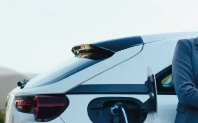 Czy warto kupić używany samochód elektryczny do 30 tys. złotych? 